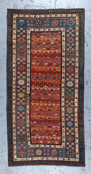 null Tapis Talish Sud-Est du Caucase, 19ème s. 216 x 122 cm Etat: ****Les tapis Talish...