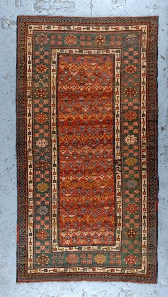 null Tapis Talish Sud-Est du Caucase, 19ème s. 216 x 122 cm Etat: ****Les tapis Talish...