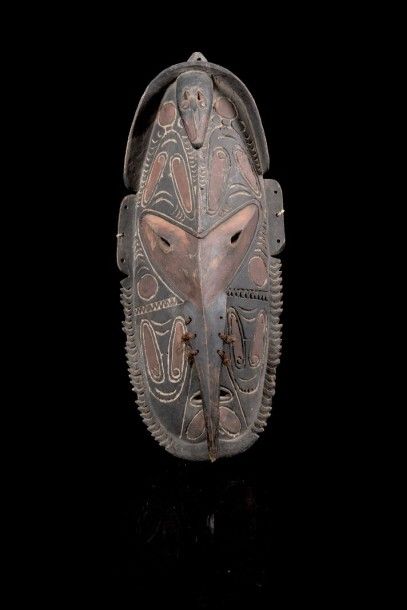null Masque Dans le style des sculptures du bassin du Sépik, Nouvelle Guinée Bois...