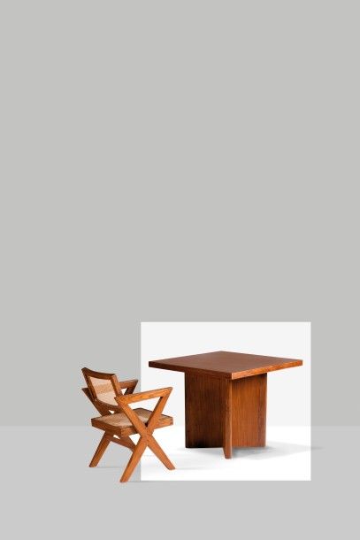 Pierre Jeanneret (1896-1967) 
Table dite Library table
Teck
75 x 91 x 91 cm.
Circa...