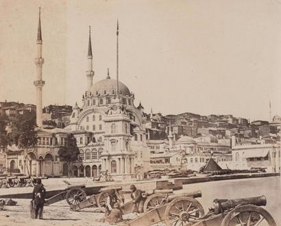 null James ROBERTSON (1813-1888)

& Felice BEATO (1832-1909)

Mosquée de Tophané....