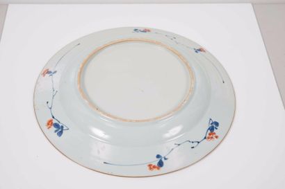 null Paire de plats en porcelaine Chine - Compagnie des Indes - Époque KANGXI (1662...
