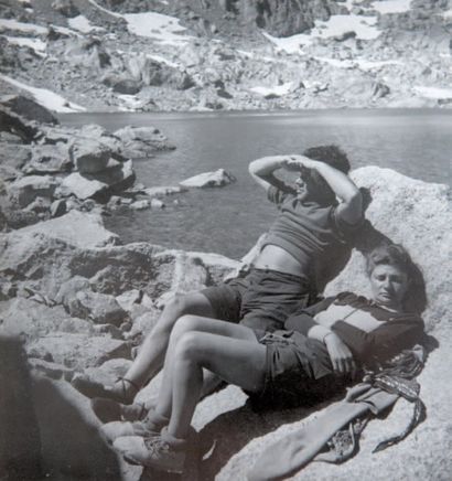 - Emeric FEHER (1904-1966) Lac de haute montagne en Corse, vers 1930. Tirage sur...