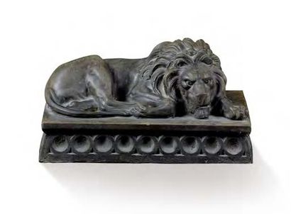 Italie, d'après Antonio Canova (1757-1822) Lion couché en pierre composite
5 x 25... Gazette Drouot
