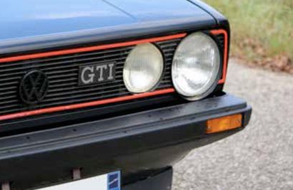 VOLKSWAGEN GOLF GTI, 1981 La Golf GTI fut dévoilée à Francfort en septembre 1975....