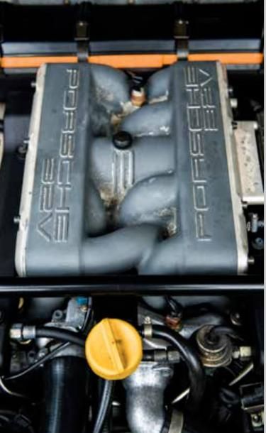 PORSCHE 928 S4, 1988 La Porsche 928, dévoilée en mars 1977, était dotée d’un moteur...