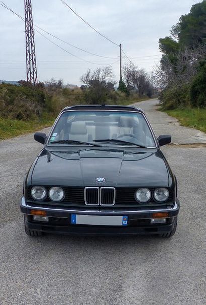 BMW E30 Baur TC2
1983
La série 3 E30 avait succédé à la première série 3 E21 en novembre

1982...