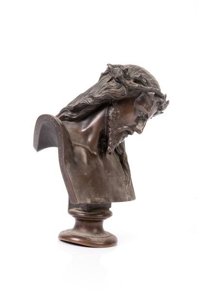 Auguste CLESINGER (1814-1883) Jésus Christ

Buste en bronze à patine brune.

Fondeur...