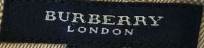 null BURBERRY London 

Jupe en coton grège 

CACHAREL 

Jupe en soie ivoire - taille...