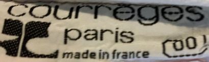 null COURREGES Paris 00 Manteau matelassé et gansé en coton blanc ceinture lacet...