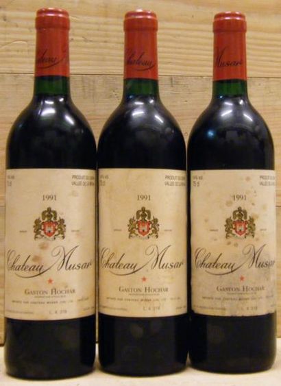 VINS ÉTRANGERS & ALSACE 3 Bouteilles LIBAN - CHÂTEAU MUSAR 1991. Etiquettes tachées....