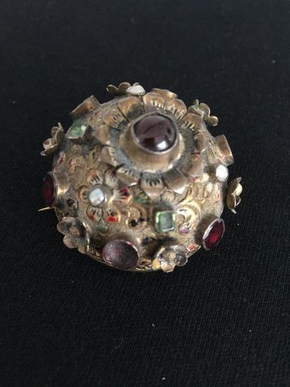 null 925 thousandths silver gilt dome brooch and colored stones pearly beads and...