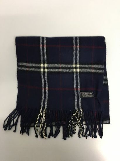 null BURBERRYS Navy cashmere scarf with large red and black checks 

Length 146c...