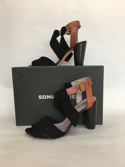 null SONIA RYKIEL Pair of black suede and natural leather open-toed slingbacks with...