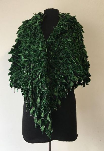 null ISABEL CANOVAS Shawl with taffeta tip and green velvet leaves adorned with GRIPOIX...