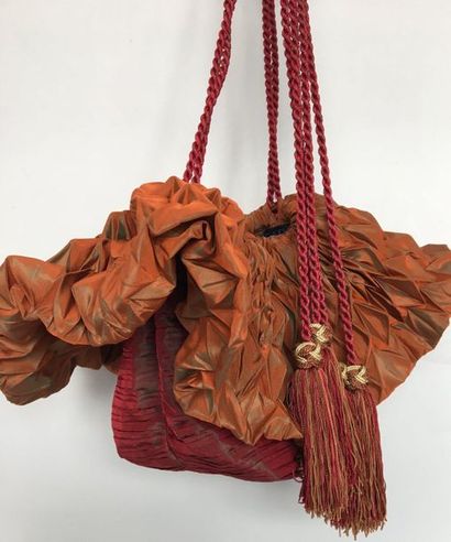 null ISABEL CANOVAS Minaudière bag in pleated and crumpled silk taffeta rust and...