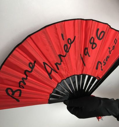 null ISABEL CANOVAS Happy New Year 86 fan in black bakelite and red and black silk...
