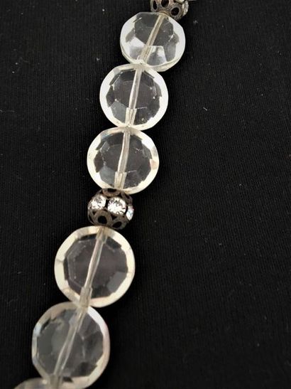 null YVES SAINT LAURENT Collier de perles facettées imitation cristal de roche alternées...