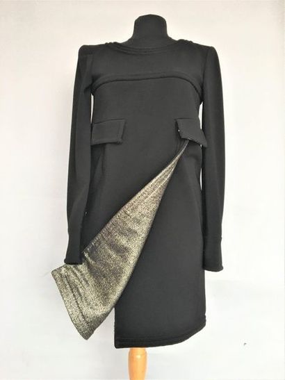 null CHANEL Robe de cocktail en lainage noir doublure lamé argent Taille 38