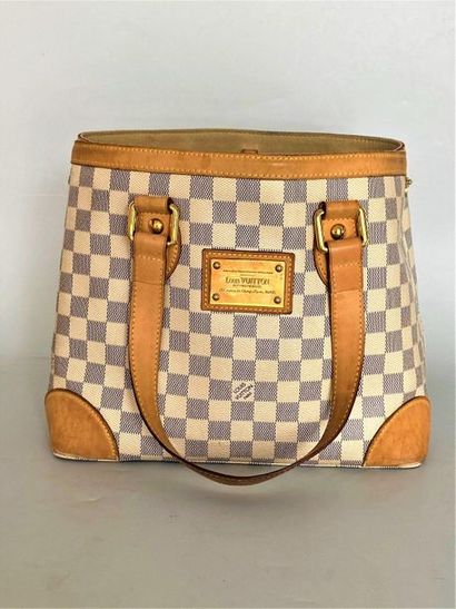 null LOUIS VUITTON Hampstead bag in checkered canvas gis and cream and naurel leather...