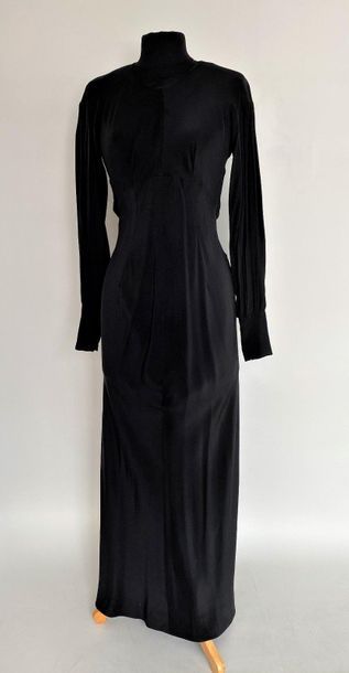 null EMMANUEL UNGARO Couture Paris Robe longue en crêpe noir Taille 36