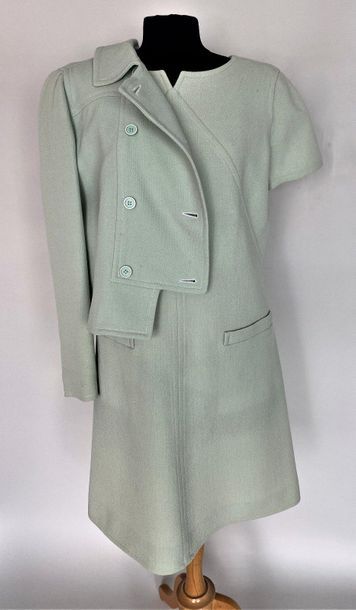  COURREGES Paris Set in almond green wool with martingale Short sleeves dress and...