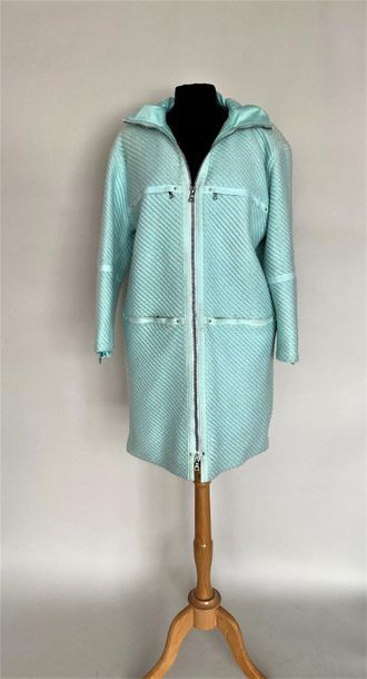 SHORTS Hooded coat in wool and almond green...