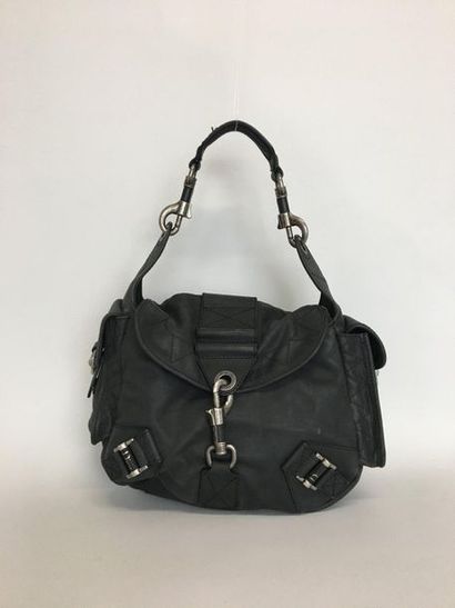 null CHRISTIAN DIOR Made in Italy Sac reporter en cuir souple noir à pochettes latérales...