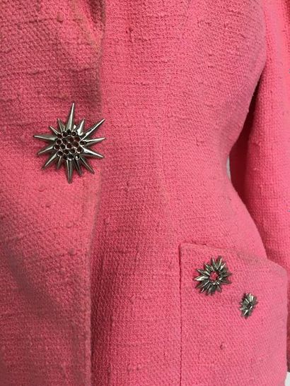 null THIERRY MUGLER Veste en coton bouclette rose appliquée de motifs en métal nickelé...