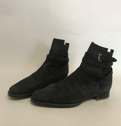 null HERMES Made in Italy Pair of black suede strappy boots Size 42 (good condit...
