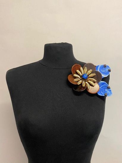 null LARRY VRBA Fur flower brooch in patinated and gilded metal decorated with blue...