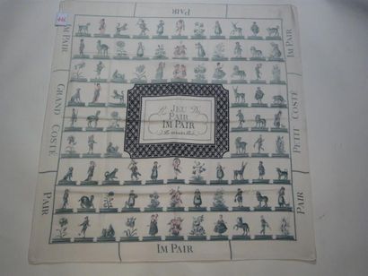 HERMES Paris "Le Jeu Du Pair Impair" Très rare carré en soie bordure et fond ivoire...