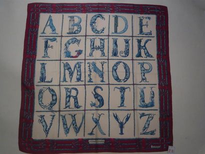 HERMES Paris "L'Alphabet" par Henri D'Origny Rare carré en soie bordure bordeau