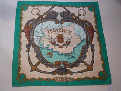 HERMES Paris "Provence" Carré en soie bordure verte fond beige mosaique - circa 1990...