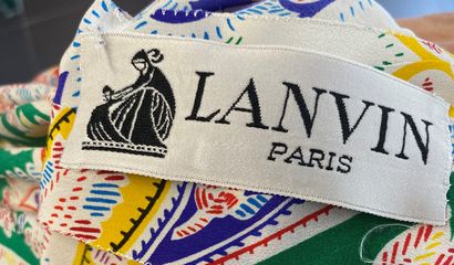 null LANVIN Paris Haute Couture Chemisier en soie ivoire encolure à lacet imprimé...