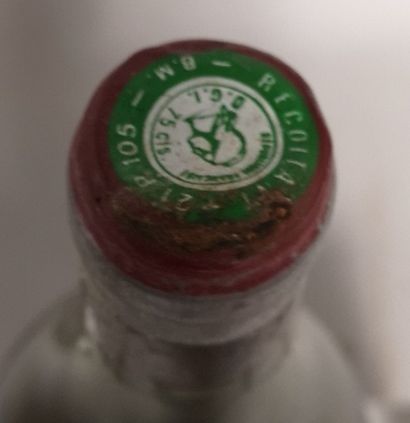 null 1 bottle VOSNE ROMANEE 1er cru "Les Beaumonts" - Lucien Jayer 1988

Label damaged,...