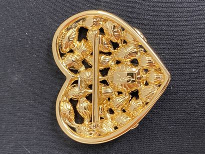 null 
YVES SAINT LAURENT by ROBERT GOOSSENS Aphrodite heart brooch in gilded metal...