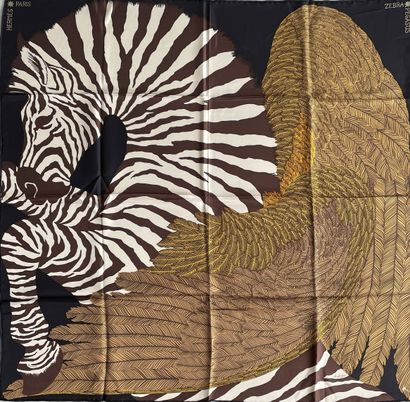 null HERMES Paris Zebra Pegasus par Alice Shirley carré en soie en brun et noir fond...