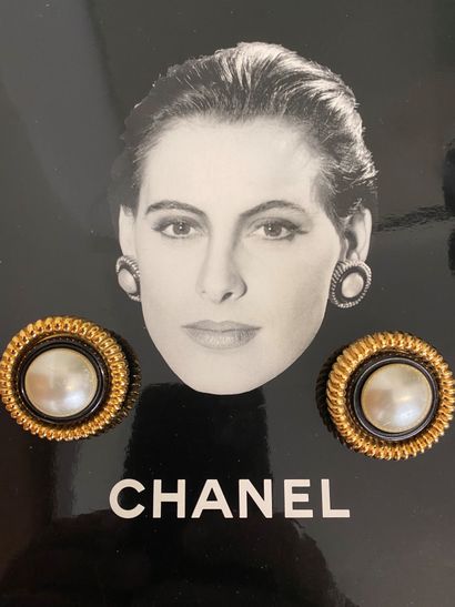 null CHANEL by VICTOIRE DE CASTELLANE Pair of circular ear clips in gilded metal,...