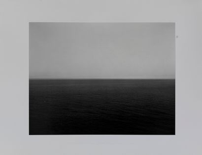 null Hiroshi SUGIMOTO (1948)

Time Exposed 1991 #303/500 Atlantic Ocean, New Foundland,...