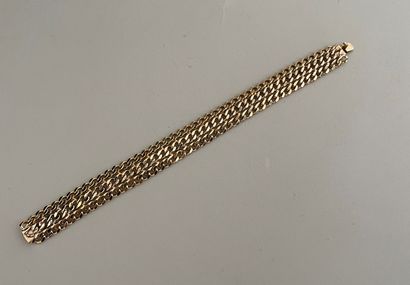 null Bracelet gourmette plaqué or - non signé 

Longueur : 19cm