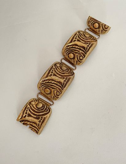 null Attribué à MAURICE BUFFET Bracelet de style médiéval à 3 éléments en bronze...