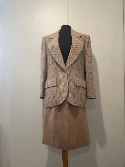 null 
SCHERRER Boutique Tailleur en lainage bouclette rose poudré veste à carreaux...