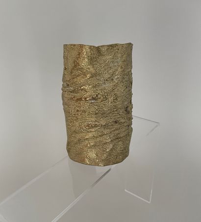 null RICK OWENS by CHRISTIANE BILLET Large bark cuff in patinated bronze signed artist's...