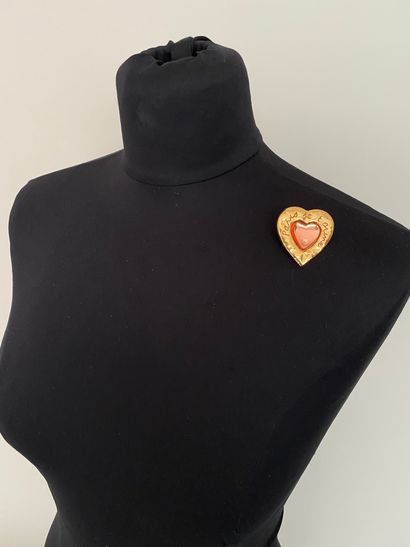 YVES SAINT LAURENT Made in France Heart brooch...