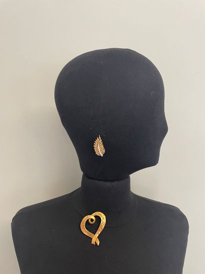 SONIA RYKIEL Paris Heart brooch in gold plated...