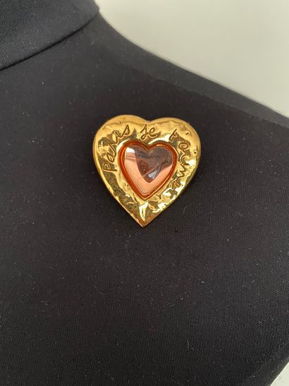 null YVES SAINT LAURENT Made in France Heart brooch "Paris, I love you" in hammered...