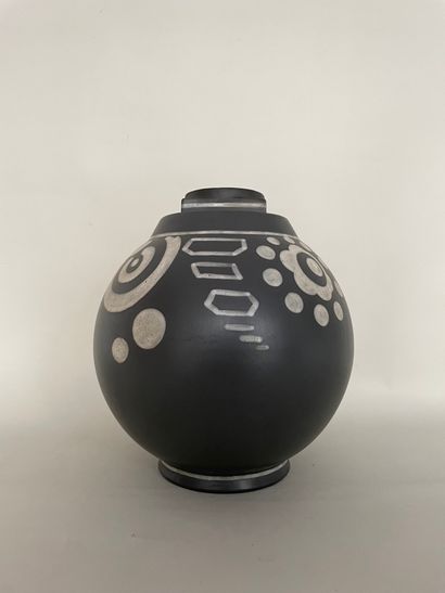 null MONTIERES Amiens France Steel grey and white earthenware ball vase circa 1930...