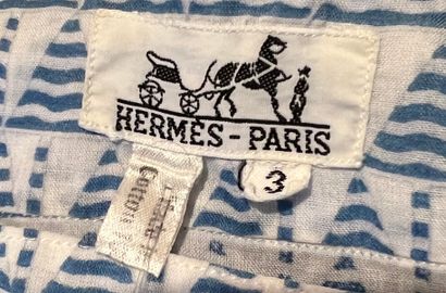 null HERMES Paris Marinière en coton bleu et blanc 

Taille indiquée 3

(bon éta...