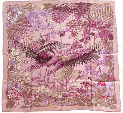 null HERMES Paris Flamingo party par Toutsy Berthomieux carré en soie violet mauve...